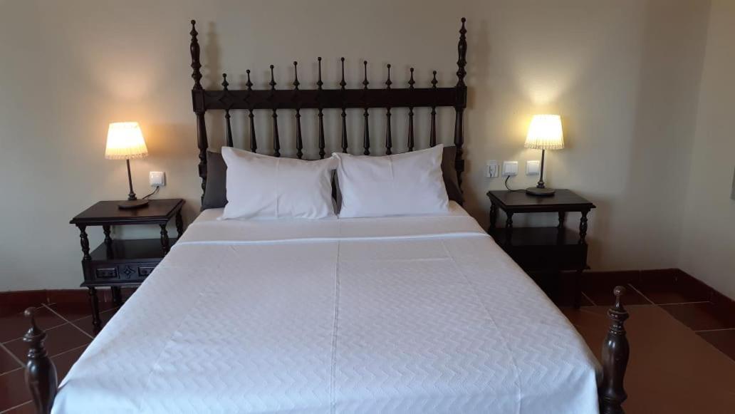 Emoyeni Gardens Hotel Sao Tome Exterior photo
